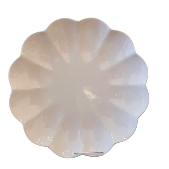 Rachel Zoe Pastel Pink Melamine Dinner Plates 11in Scalloped Set of 4 New - Picture 3 of 10